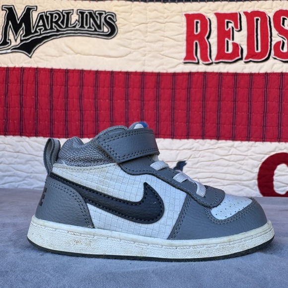 Size 8c - Toddler NIKE Court Borough Mid TD sneakers 870027-009 - Picture 2 of 8